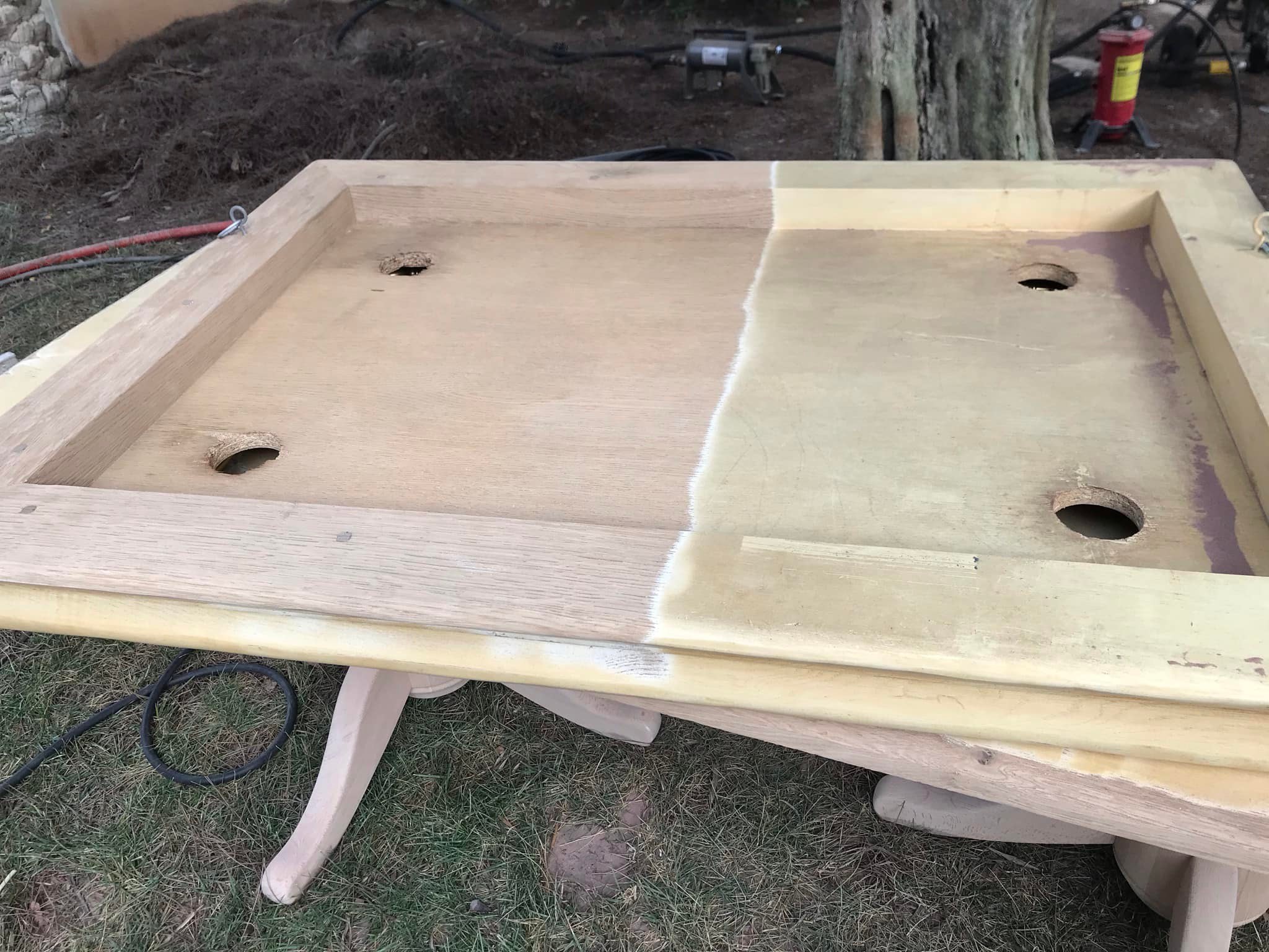 décapage d'une cuisine en chêne à AGDE 