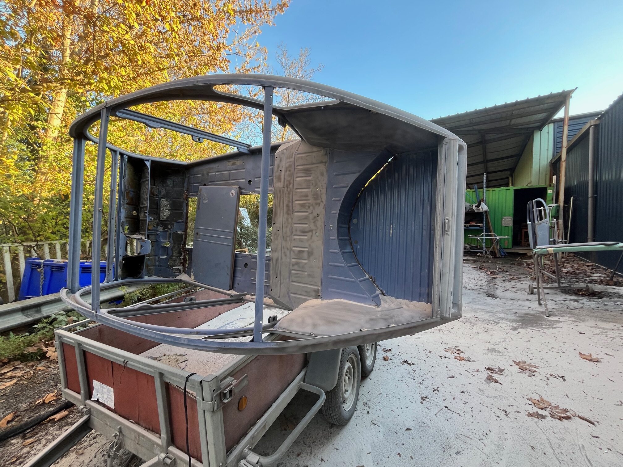 AÉROGOMMAGE DE VÉHICULES ANCIENS