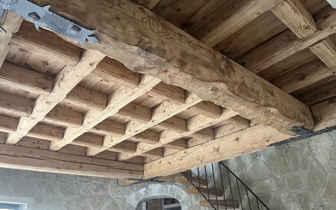 AÉROGOMMAGE DE POUTRES BOIS À MONTPELLIER