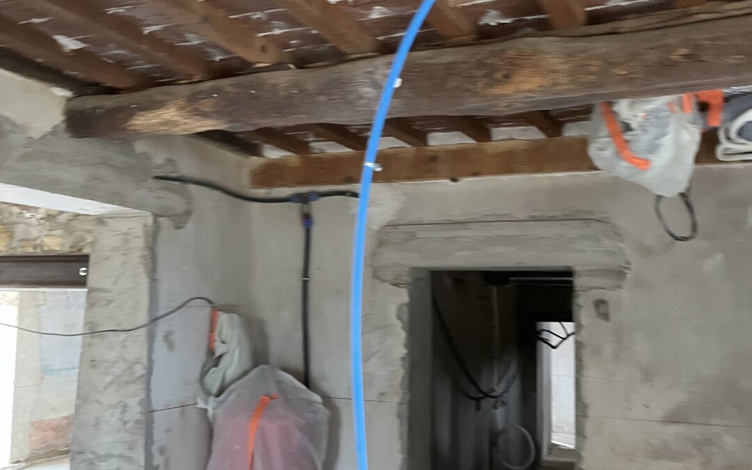 SABLAGE DE POUTRES EN BOIS À SAINT-AFFRIQUE 12400