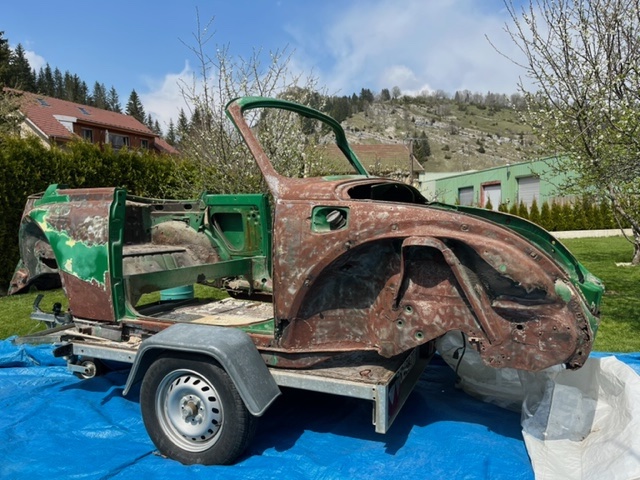 DECAPAGE DE CARROSSERIE